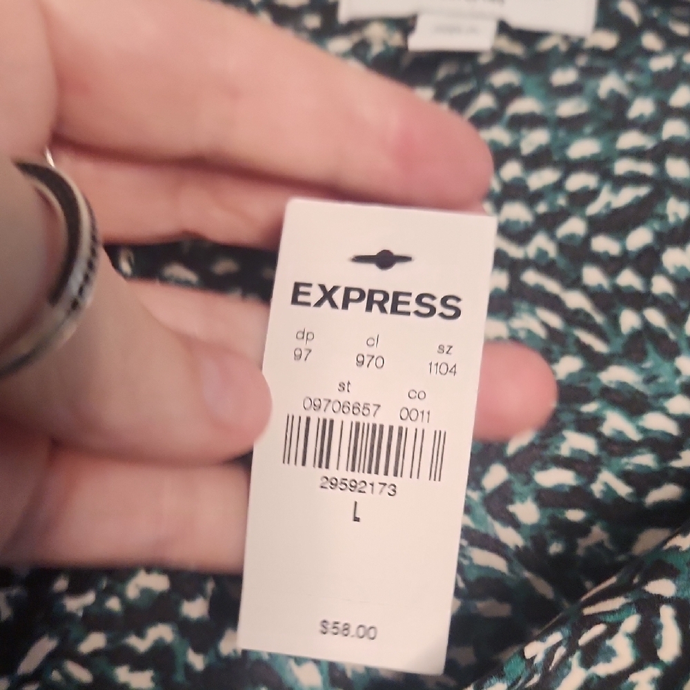 Express Portifino Blouse, Size Large - Picture 4 of 6